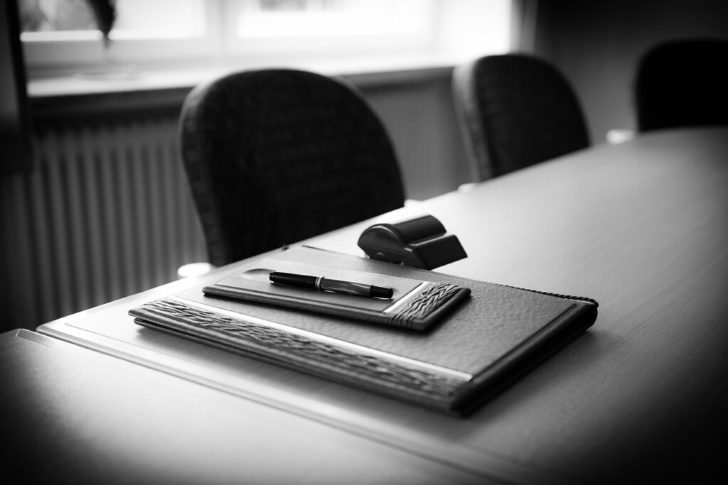 Paskelbta, kalbininkams Jonui Kazlauskui ir Antanui Lyberiui atminti bei „Organizacija. Veikime kartu“ nuostatai